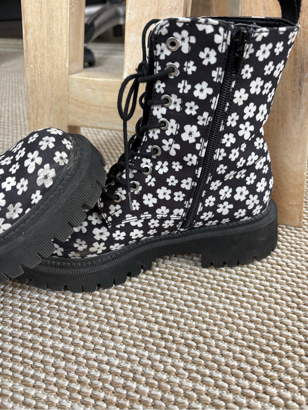 Call It Spring Black Floral Lace-Up Combat Boots Moto Edgy Streetwear Boho - Picture 6 of 9